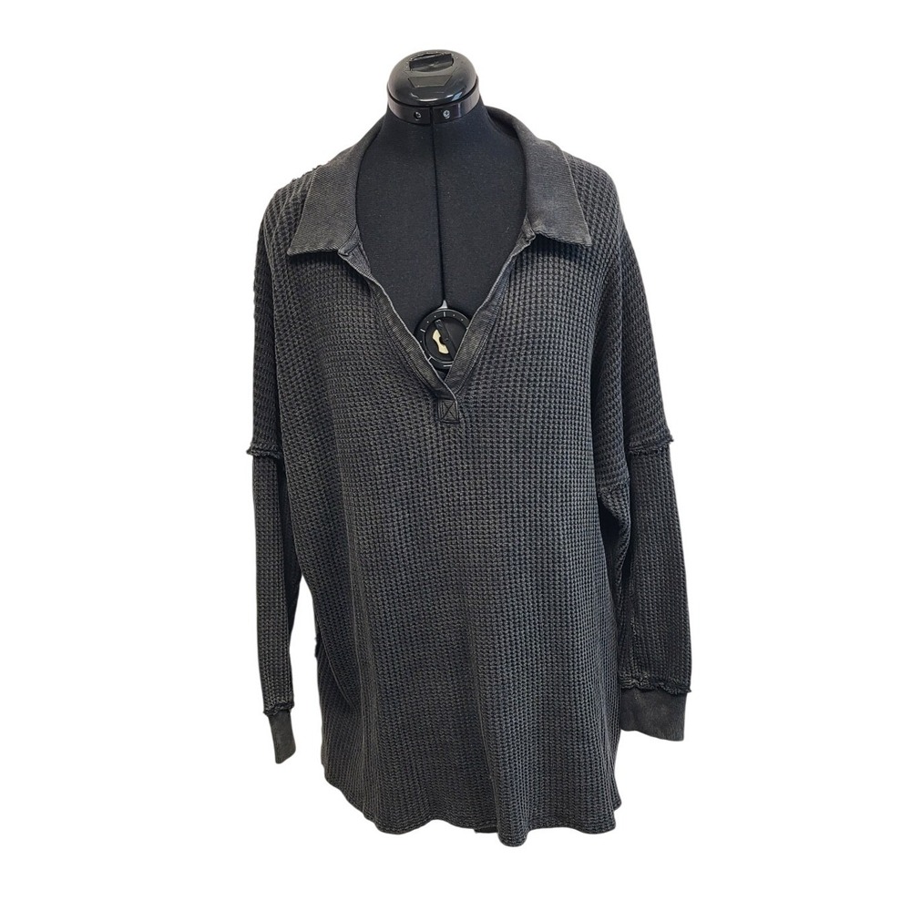 We The Free Women's Oversized Travis Polo‎ Waffle Knit Top in Charcoal Black S